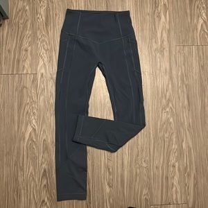 LULULEMON leggings!